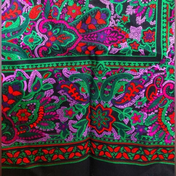 Paisley Holiday Scarf Wrap Tapestry Accessory - Picture 1 of 4